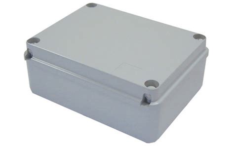 plastic junction box opening